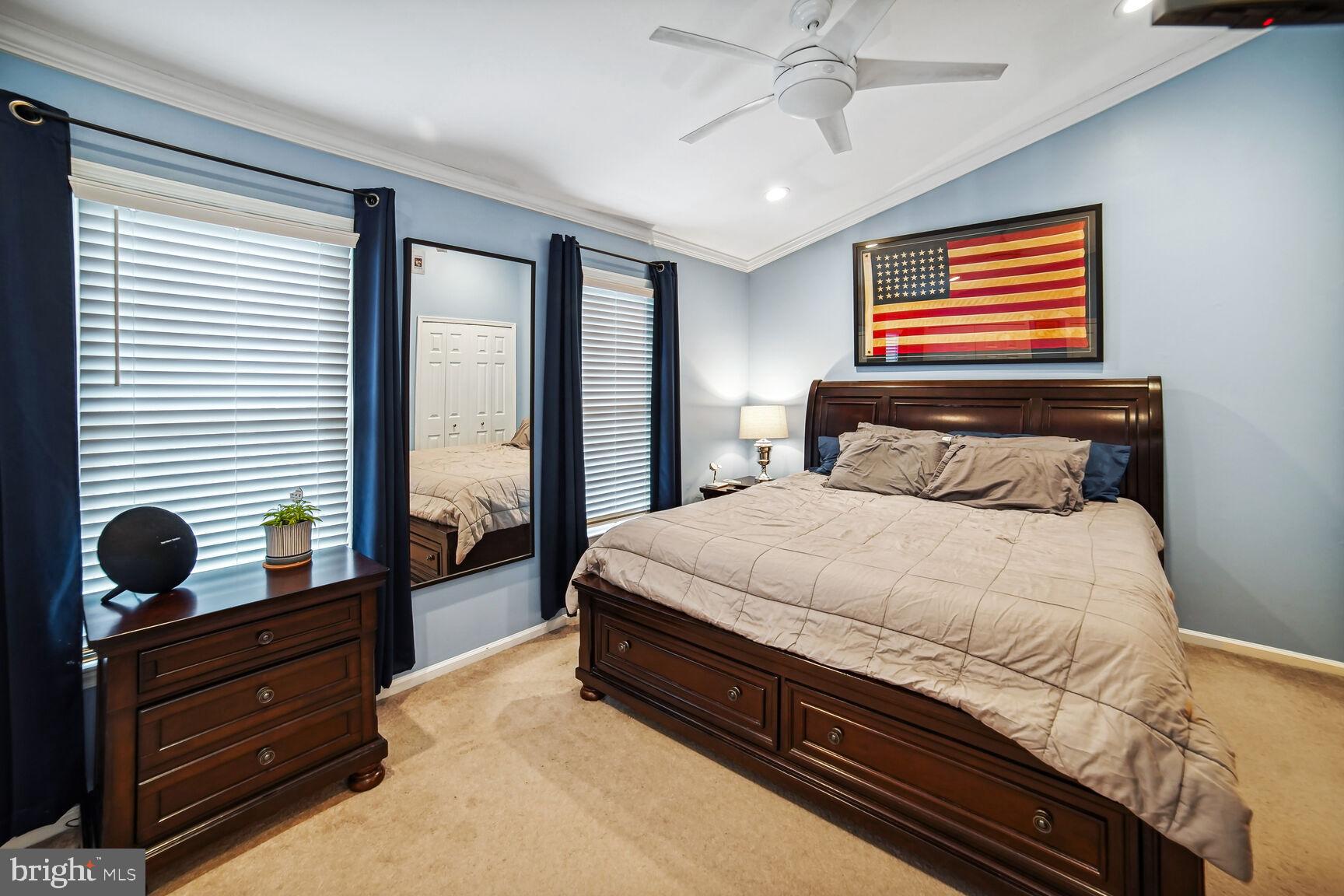 SILVER SPRING CNTRY CLUB - Residential Lease