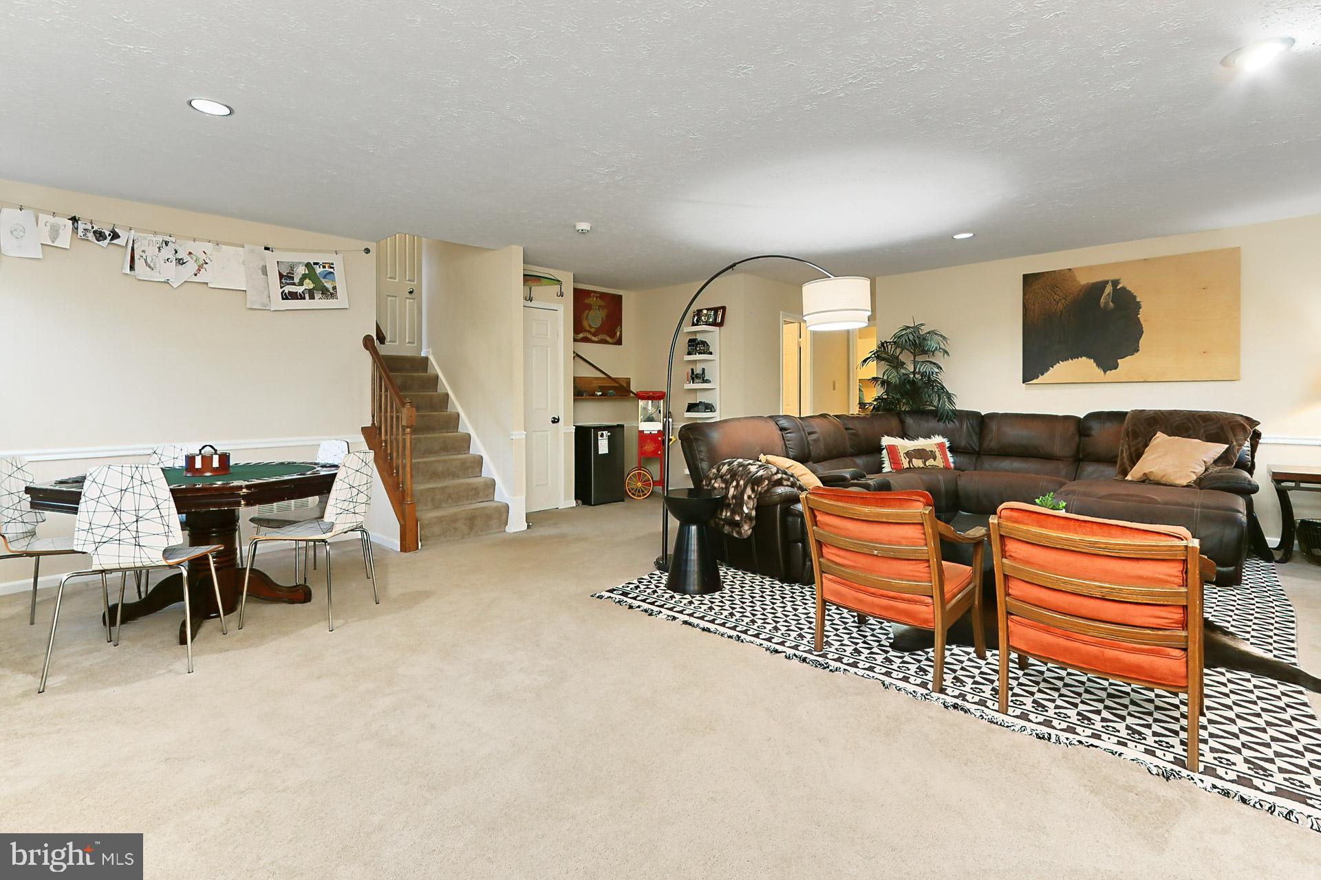 FAIRFAX STATION - Residential