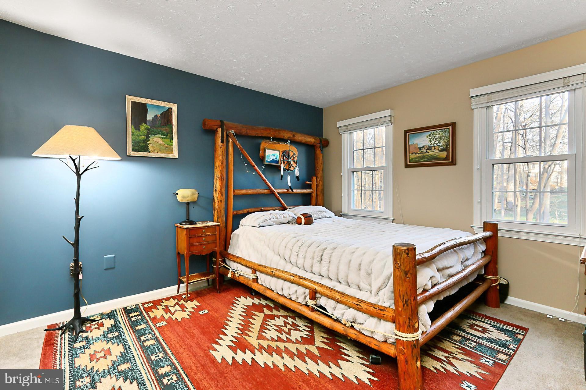 FAIRFAX STATION - Residential