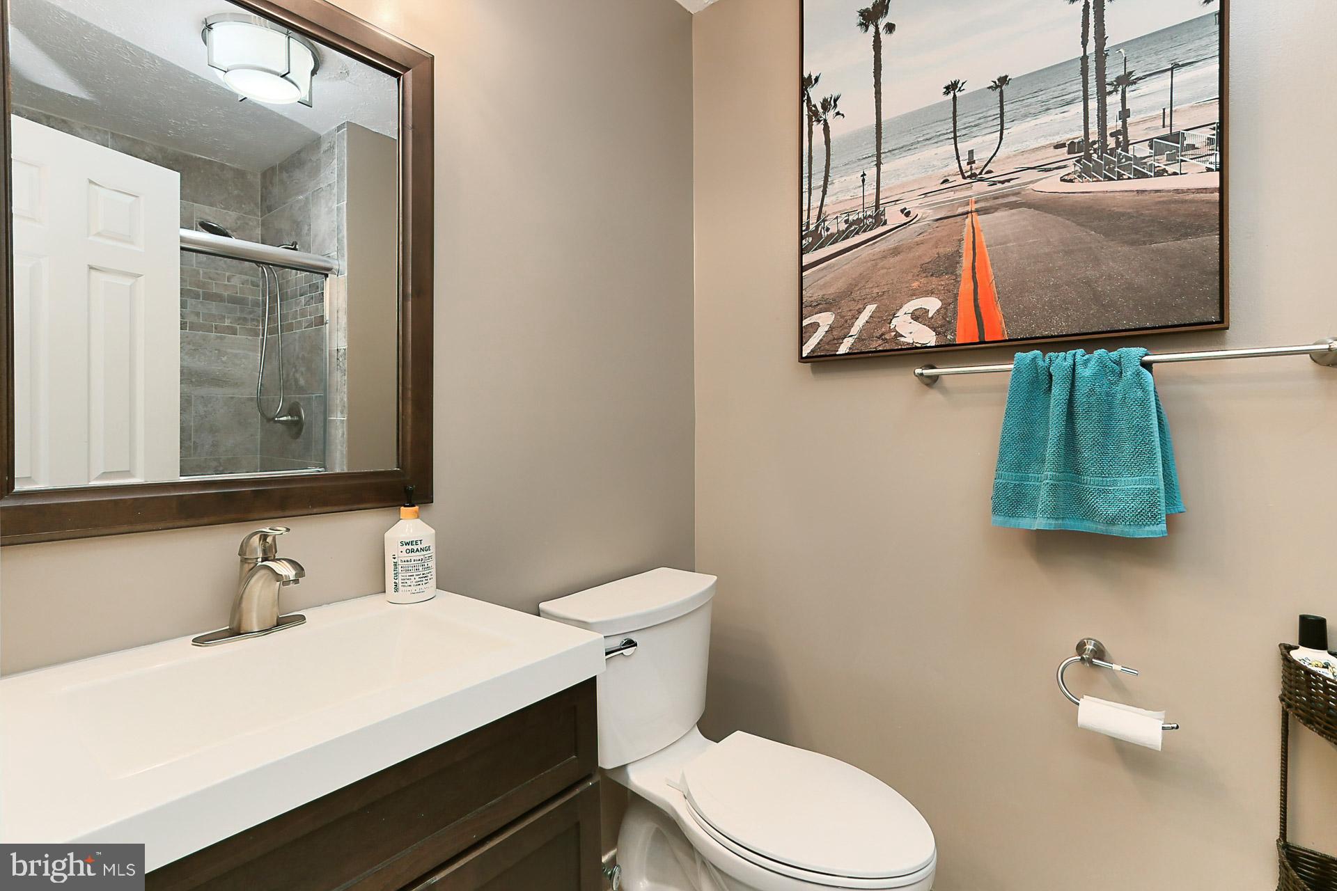 FAIRFAX STATION - Residential