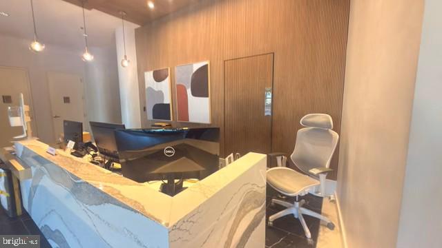 5750 BOU AVENUE 1610