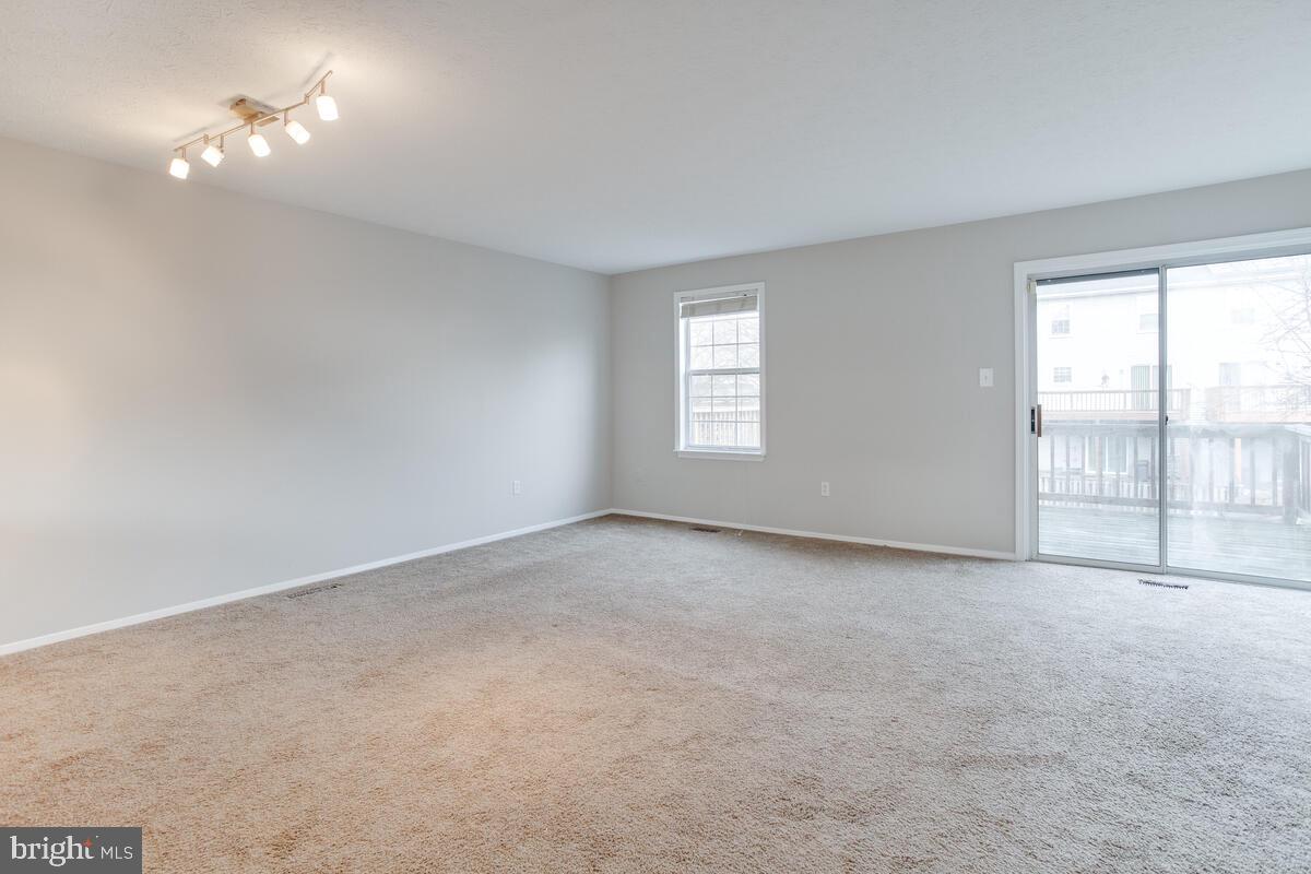 ASPEN PARK - Residential Lease