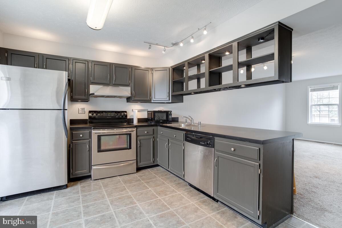 ASPEN PARK - Residential Lease