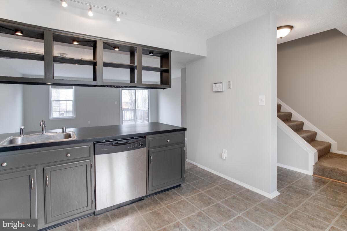 ASPEN PARK - Residential Lease