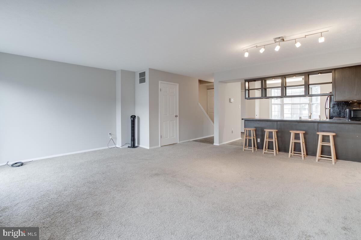 ASPEN PARK - Residential Lease