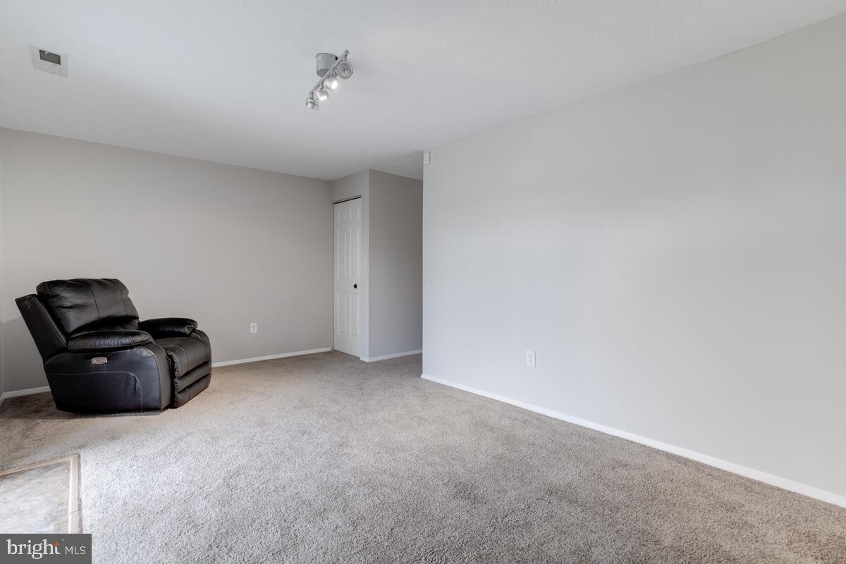 ASPEN PARK - Residential Lease