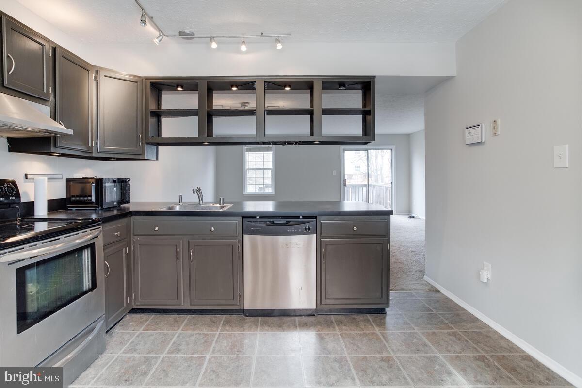 ASPEN PARK - Residential Lease