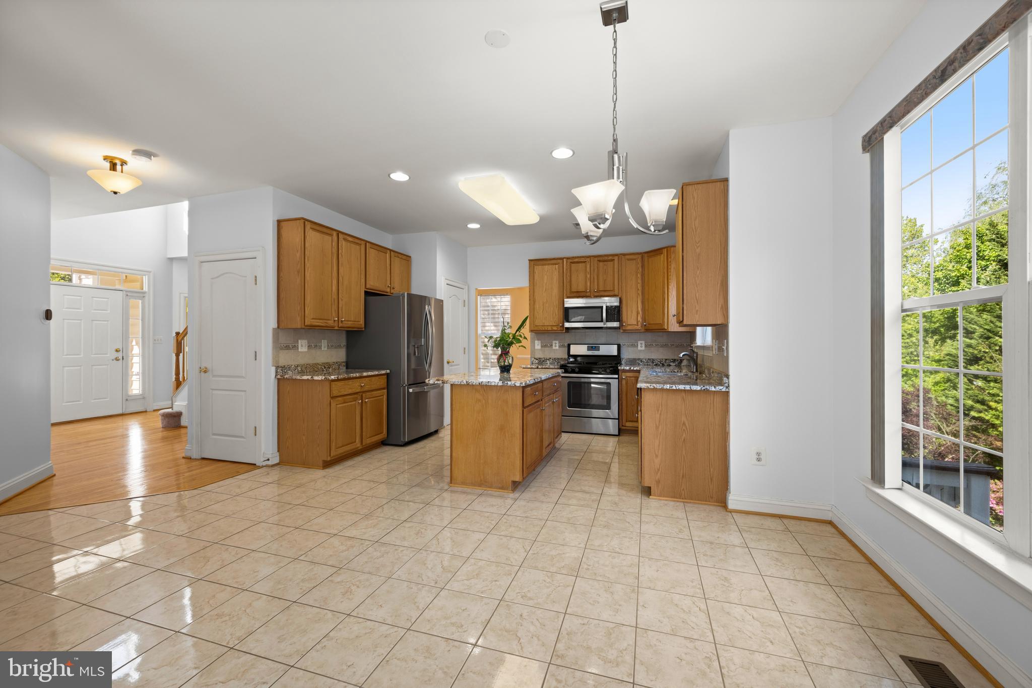 HOLLIFIELD ESTATES - Residential