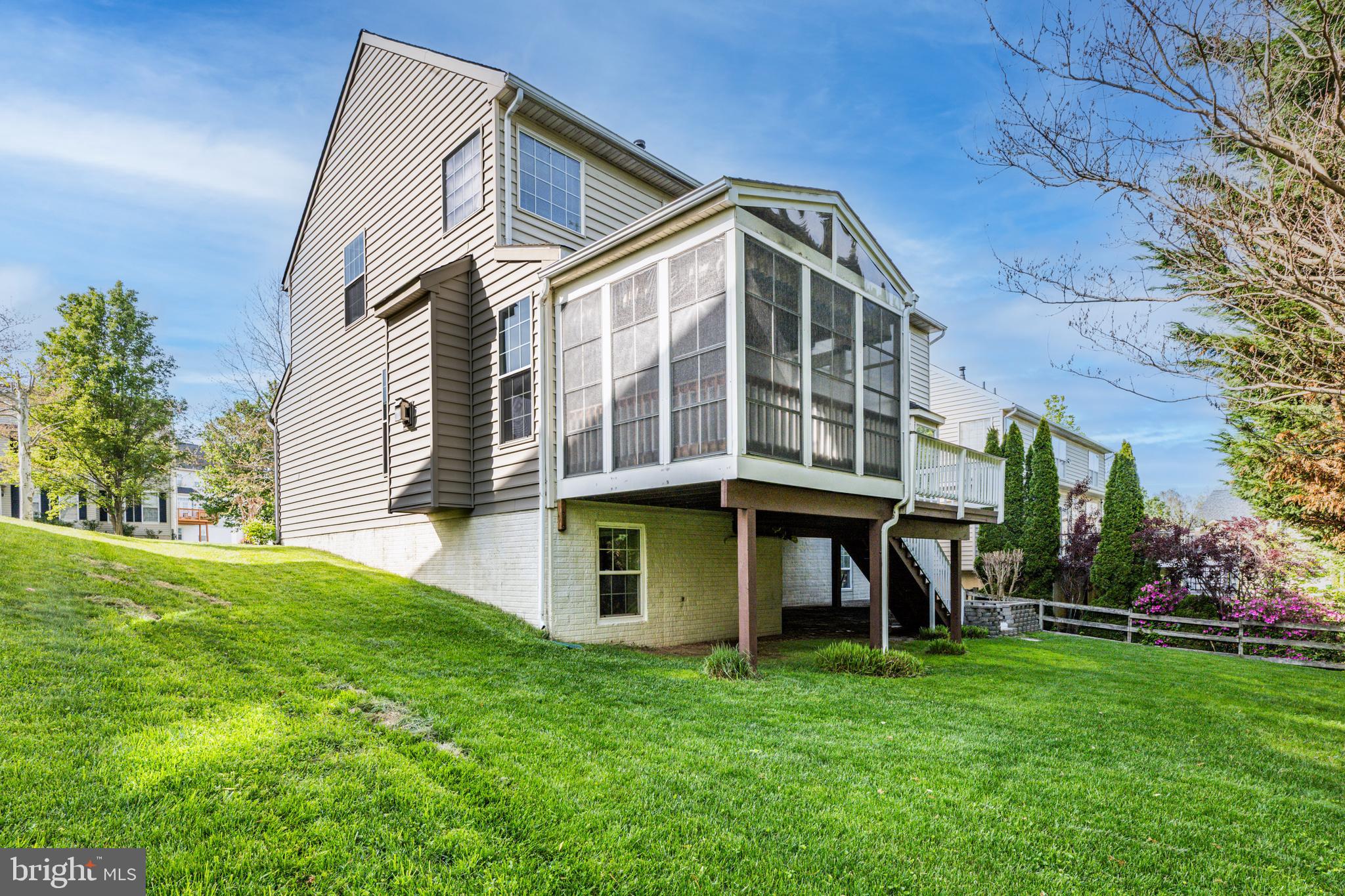 HOLLIFIELD ESTATES - Residential
