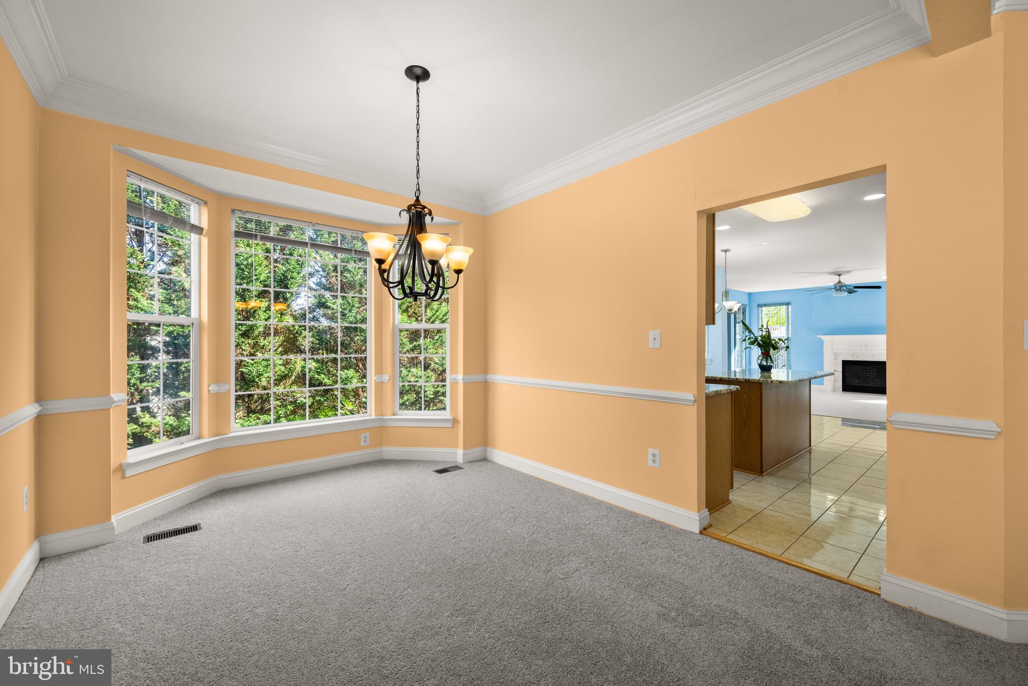 HOLLIFIELD ESTATES - Residential