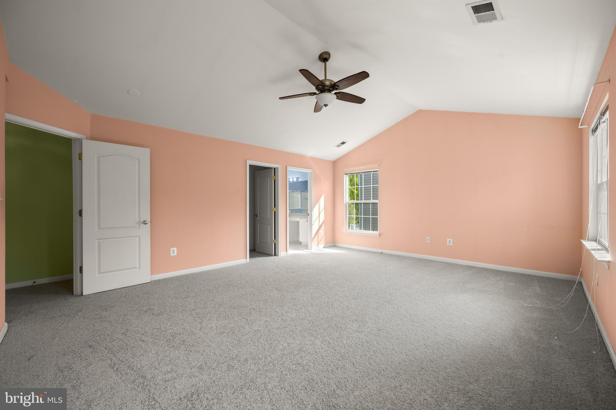 HOLLIFIELD ESTATES - Residential