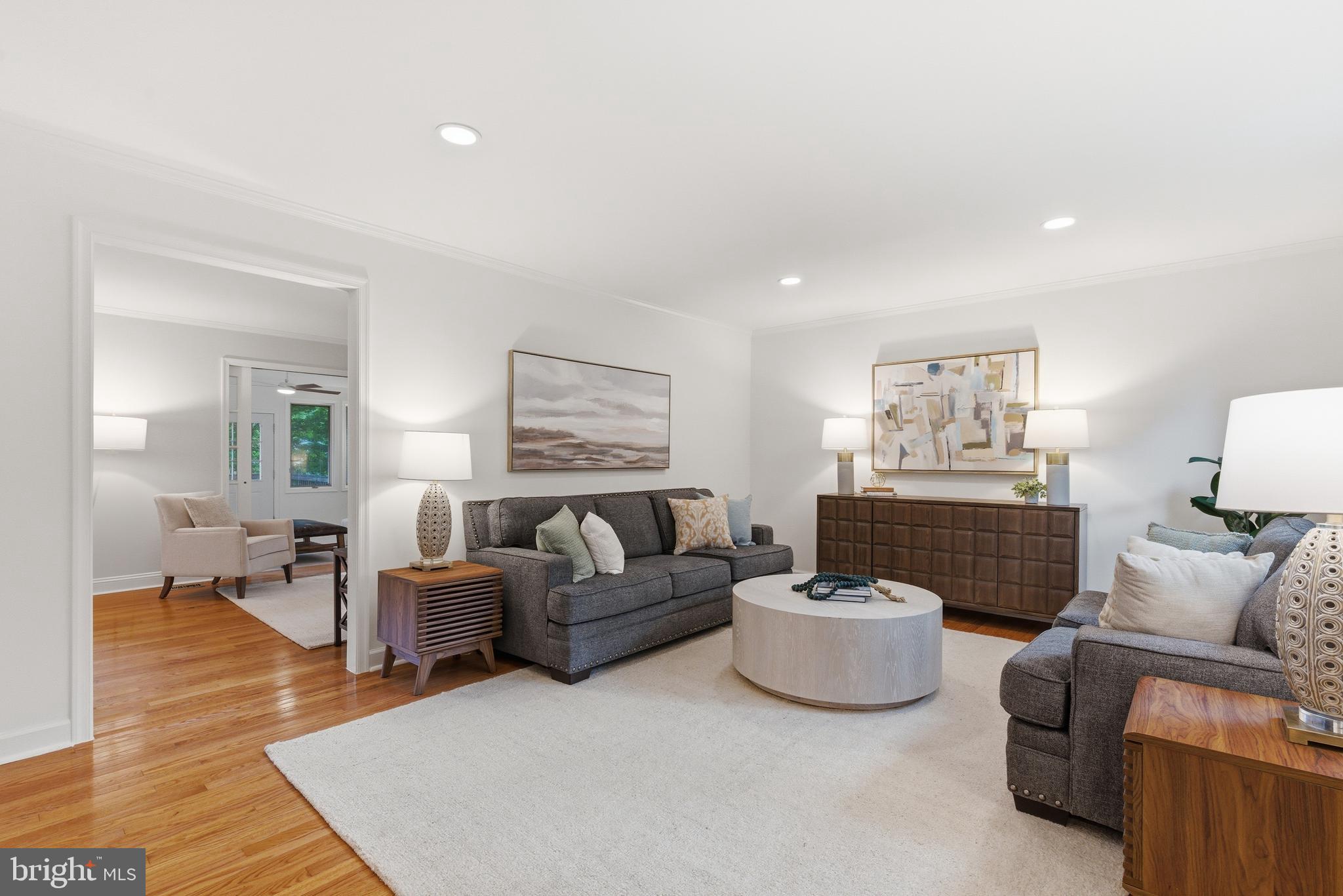 KINGS PARK WEST - Residential