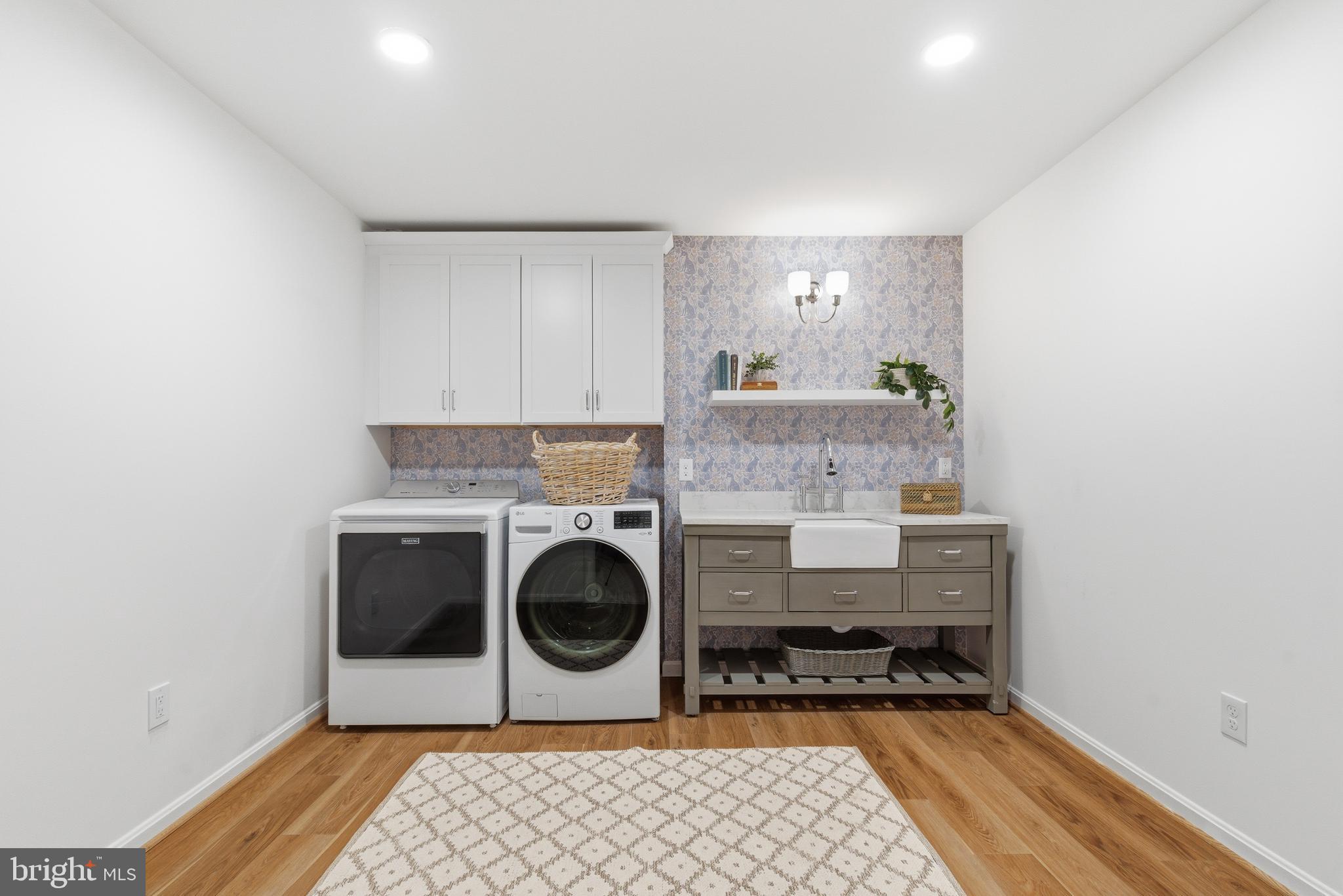 KINGS PARK WEST - Residential