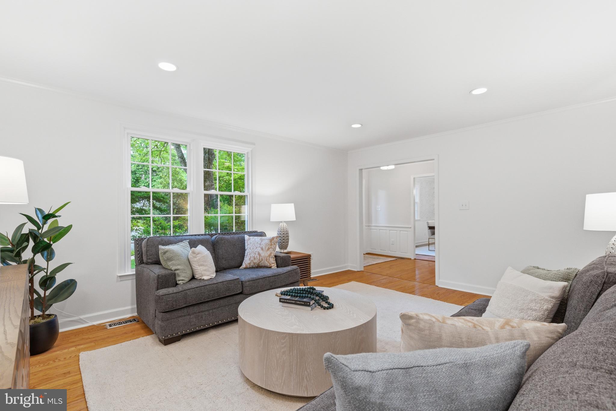 KINGS PARK WEST - Residential