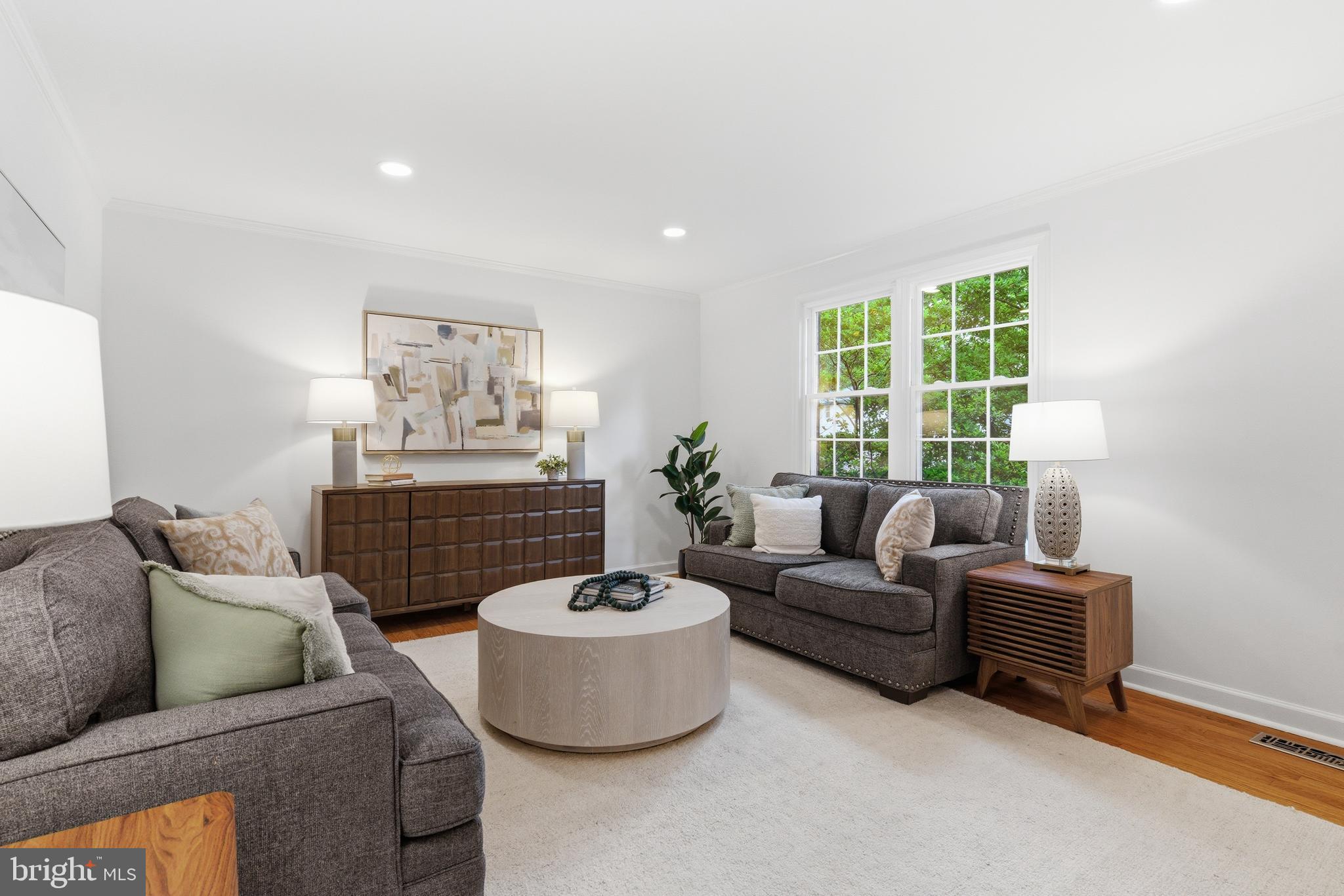 KINGS PARK WEST - Residential