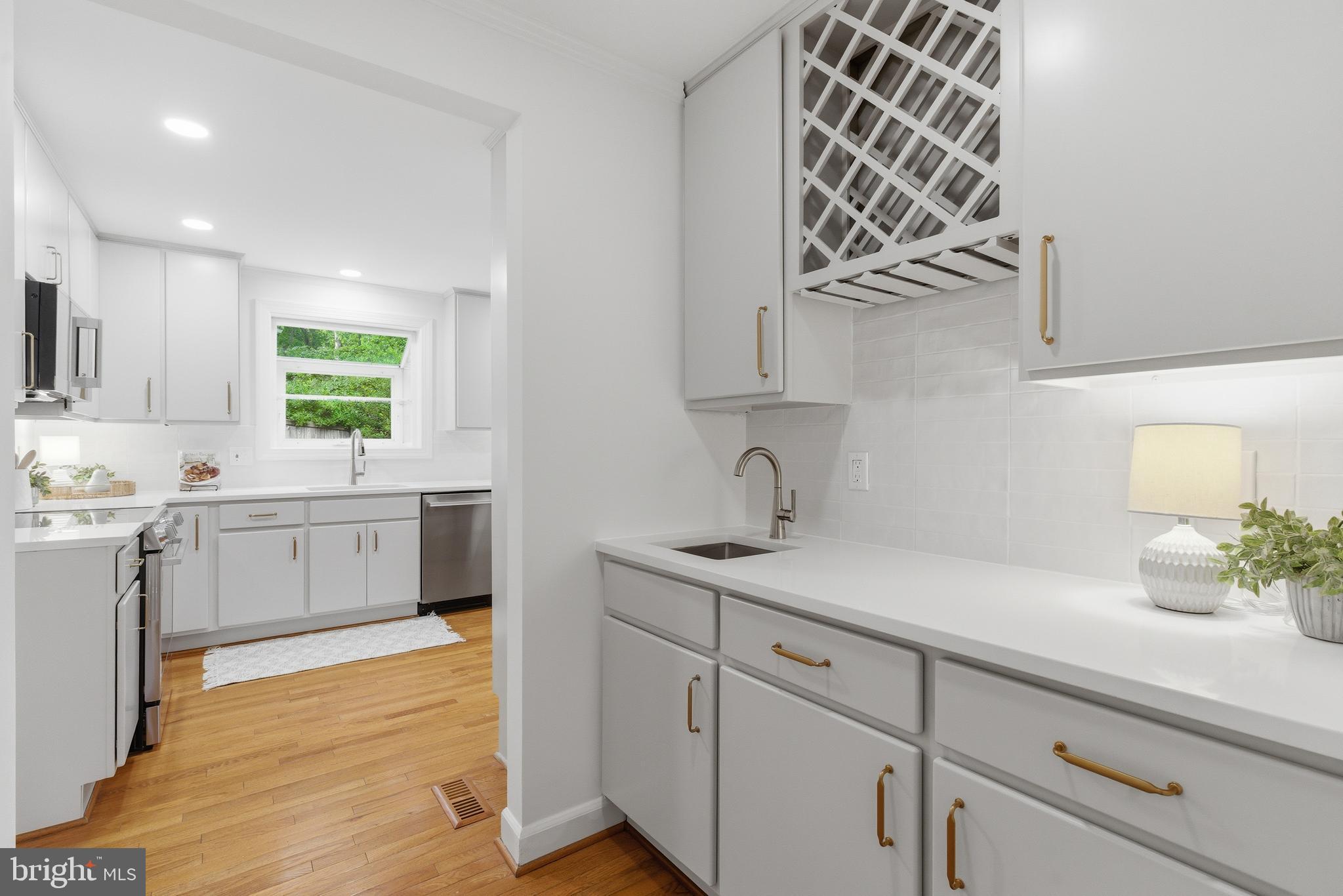 KINGS PARK WEST - Residential