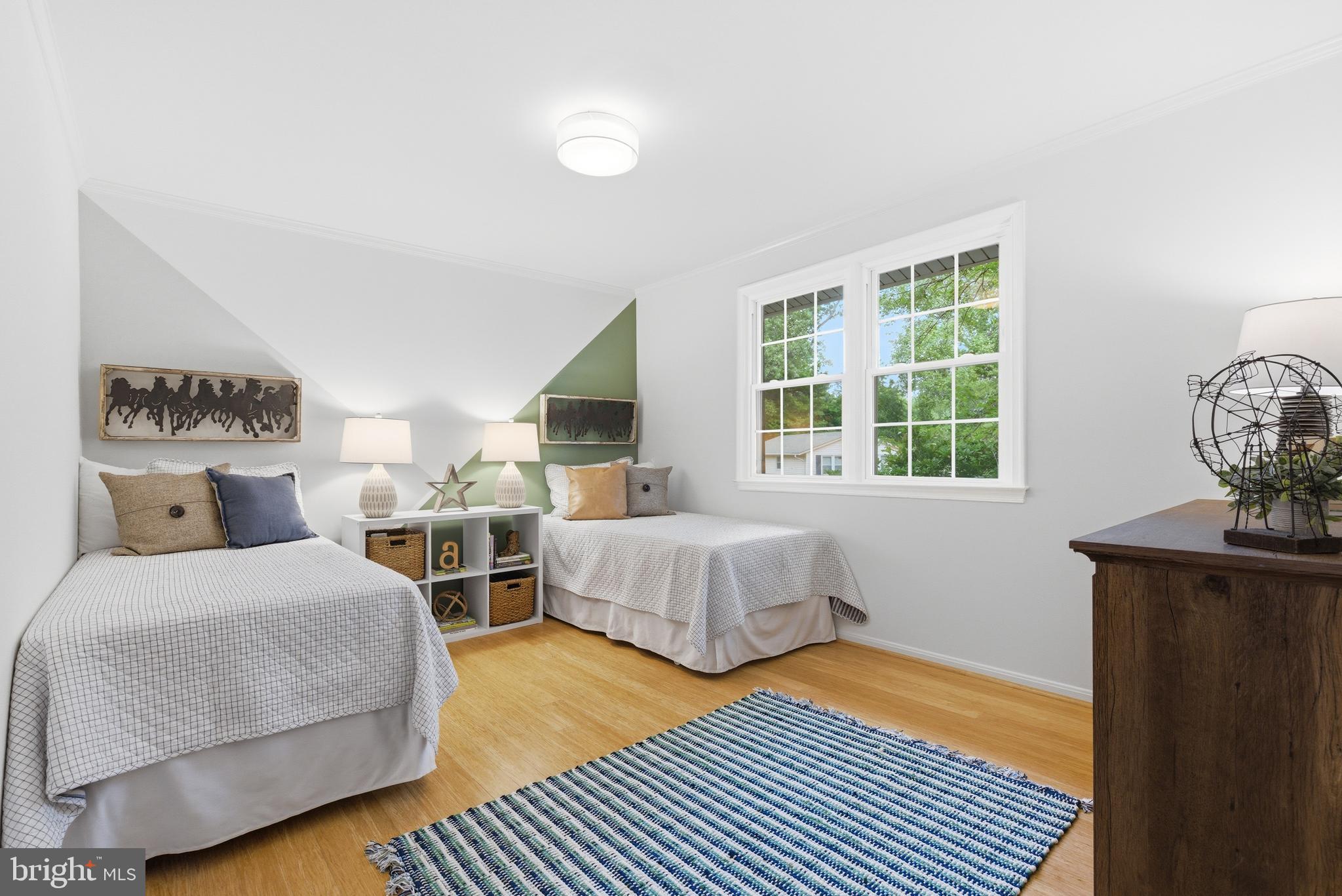 KINGS PARK WEST - Residential