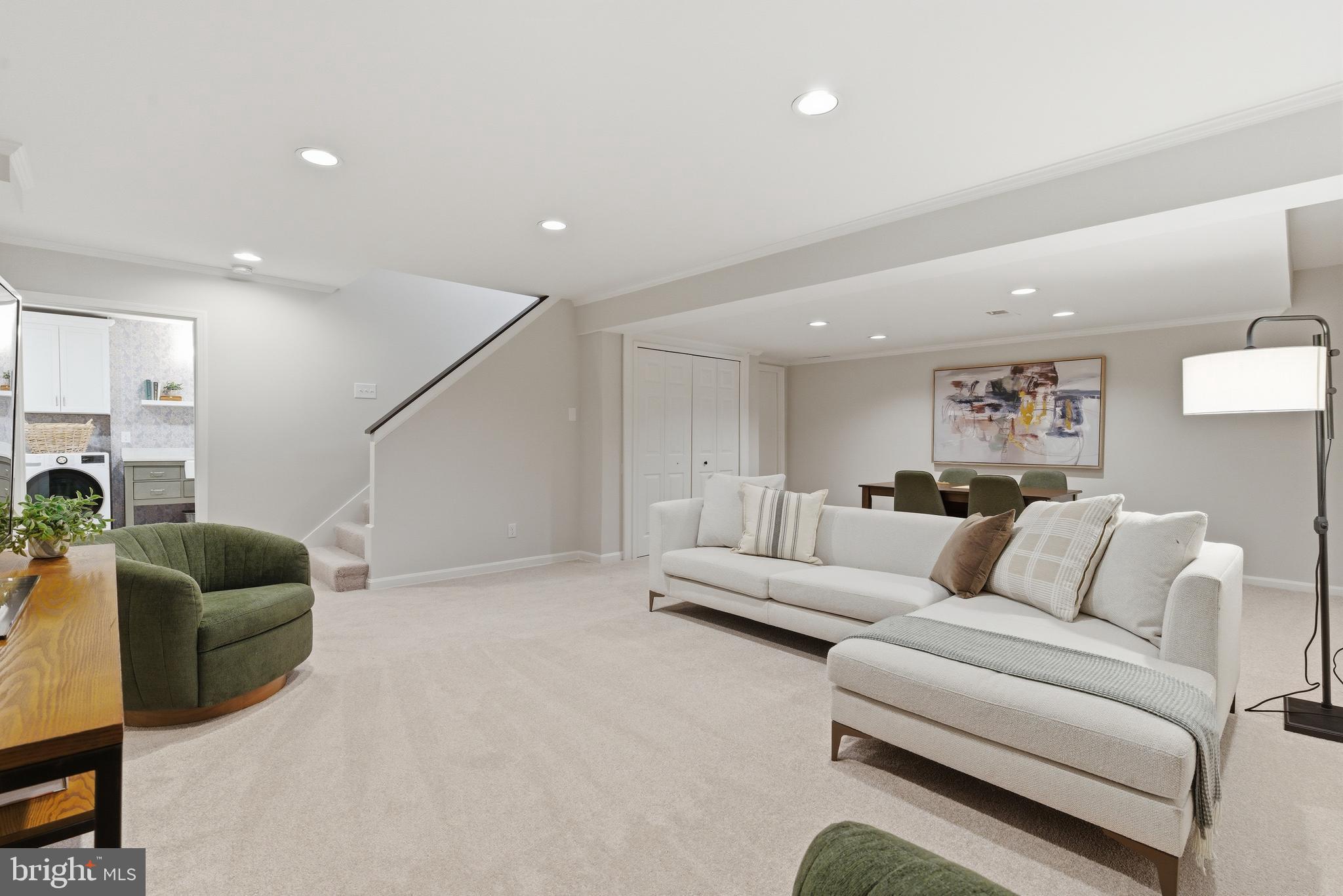 KINGS PARK WEST - Residential