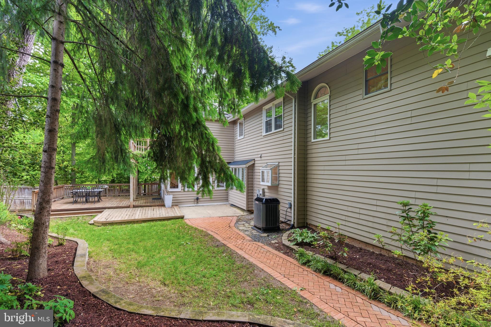 KINGS PARK WEST - Residential