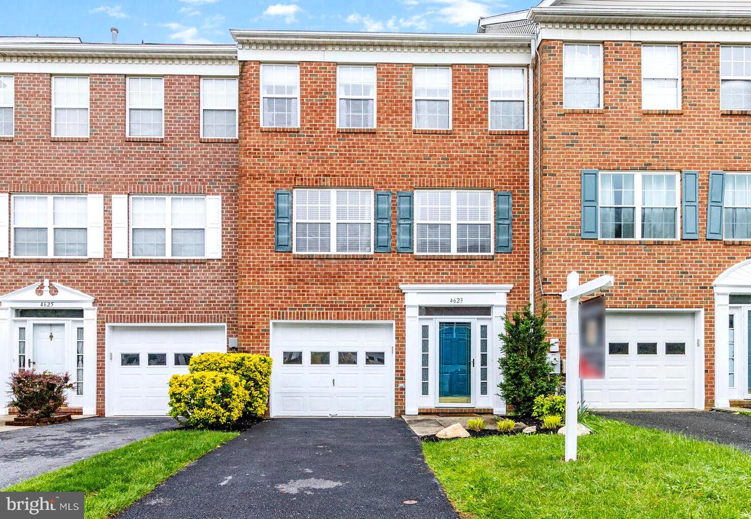 Welcome to the quiet neighborhood of Lyons Gate community, and your new town home!
Enjoy this beautiful one-car garage home with 3 finished levels and over 2,100+ total sq. ft. of well-designed and spacious home featuring 3 spacious bedrooms and 2.5 baths for modern day living. Enjoy this beautifully maintained open floor plan, cozy living room, crown molding and a gas fireplace with remote on the first upper level for cozy nights – included is a 60” TV.
Hardwood floors and stairs throughout first and second levels. The gourmet kitchen boasts granite countertops, stainless steel appliances and recessed lighting with sliding glass doors opening to your large deck overlooking open space and a fenced yard. Relax with your morning coffee on your private deck and enjoy the low-maintenance yard.
The primary suite is a retreat with ensuite bathroom with shower, jacuzzi tub, double vanities, and elegant granite finishes. The modern second full bath includes granite countertops and ceramic tile flooring. Enjoy the convenience of a washer and dryer on the bedroom level! The lower level features a spacious family room, a walkout level to the backyard, and additional space perfect for a home office or extra living space and a half bath. The attached garage provides one-car parking, and the driveway provides 2 additional available spaces in front of the garage. The driveway was repaved and sealed in 2023. This home is ideally situated near local amenities and offers easy access to major routes. Don’t miss this fantastic opportunity—schedule your tour today!