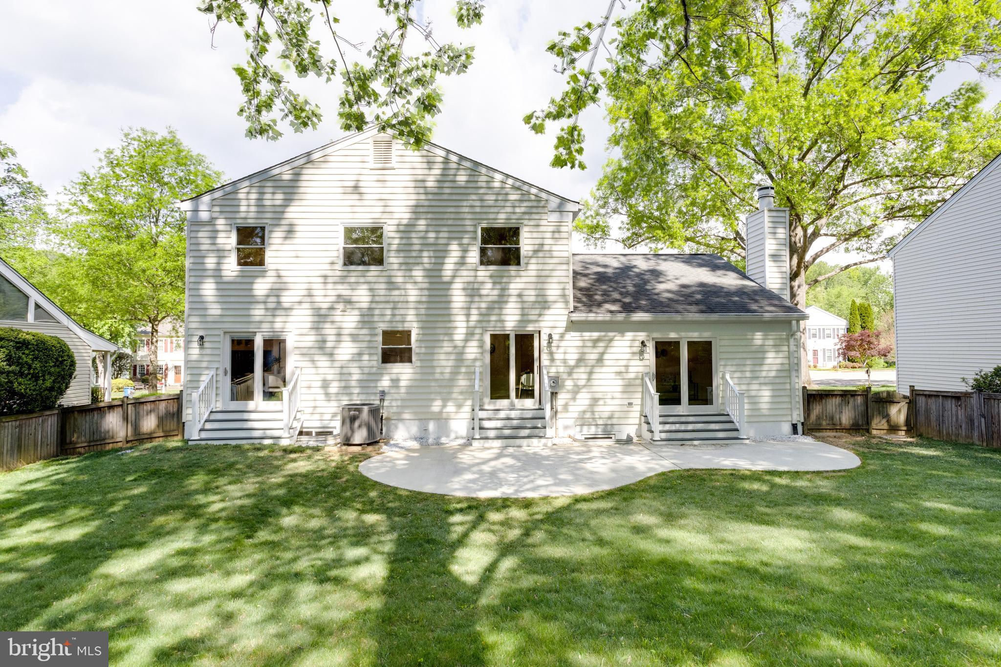 BENT TREE - Residential