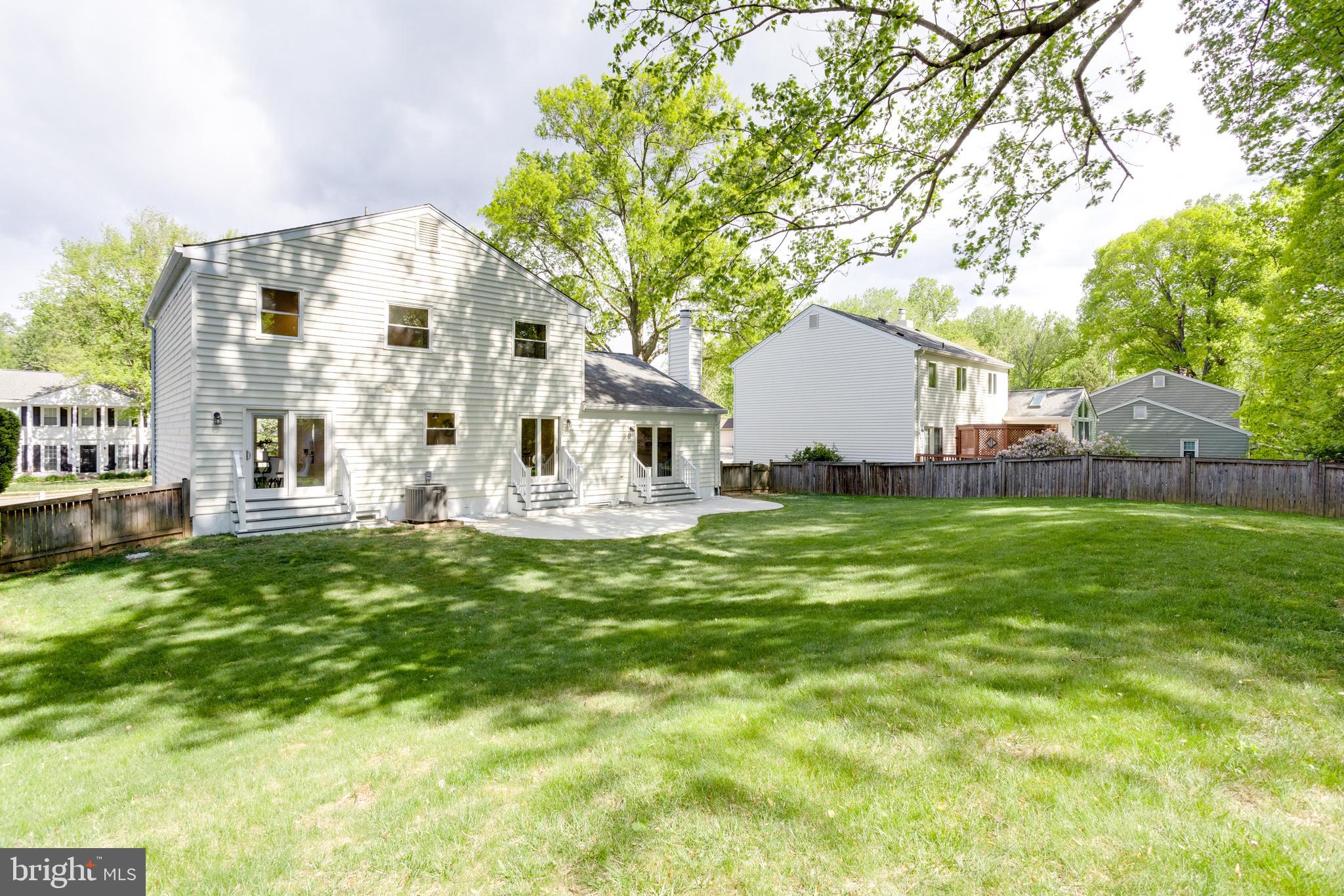 BENT TREE - Residential