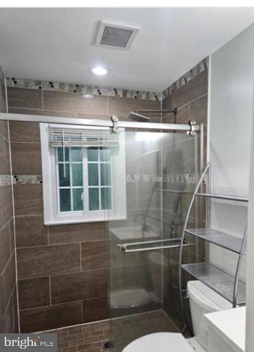 POPLAR TERRACE - Residential Lease