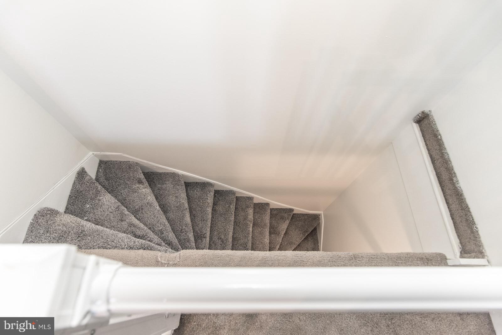 BRIDESBURG - Residential