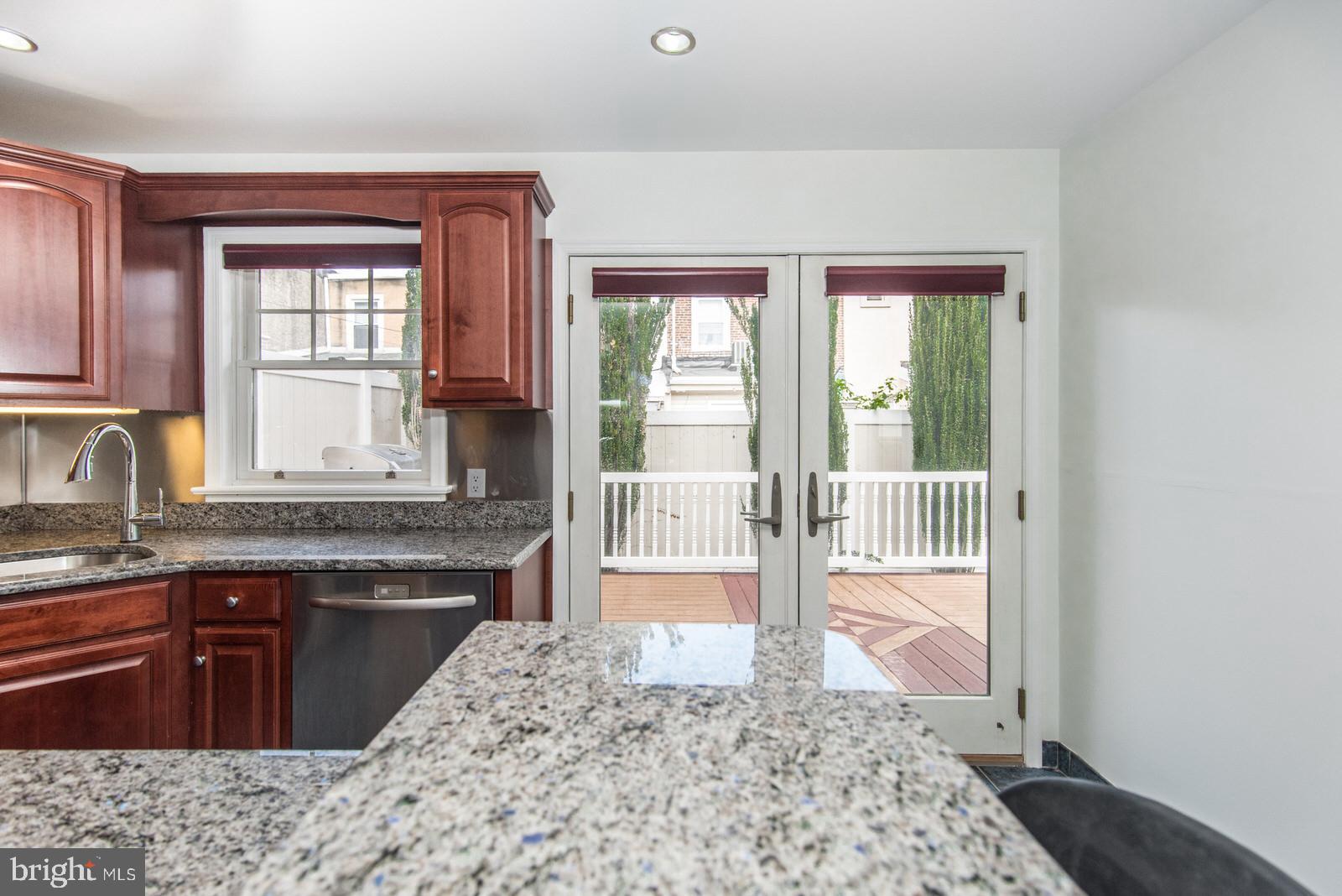 BRIDESBURG - Residential