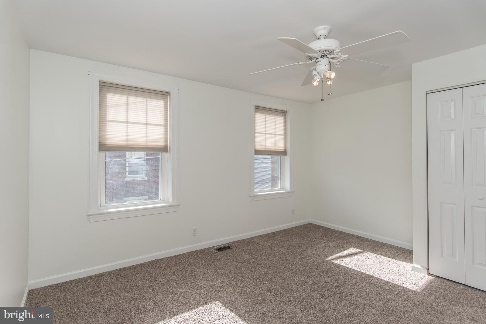 BRIDESBURG - Residential