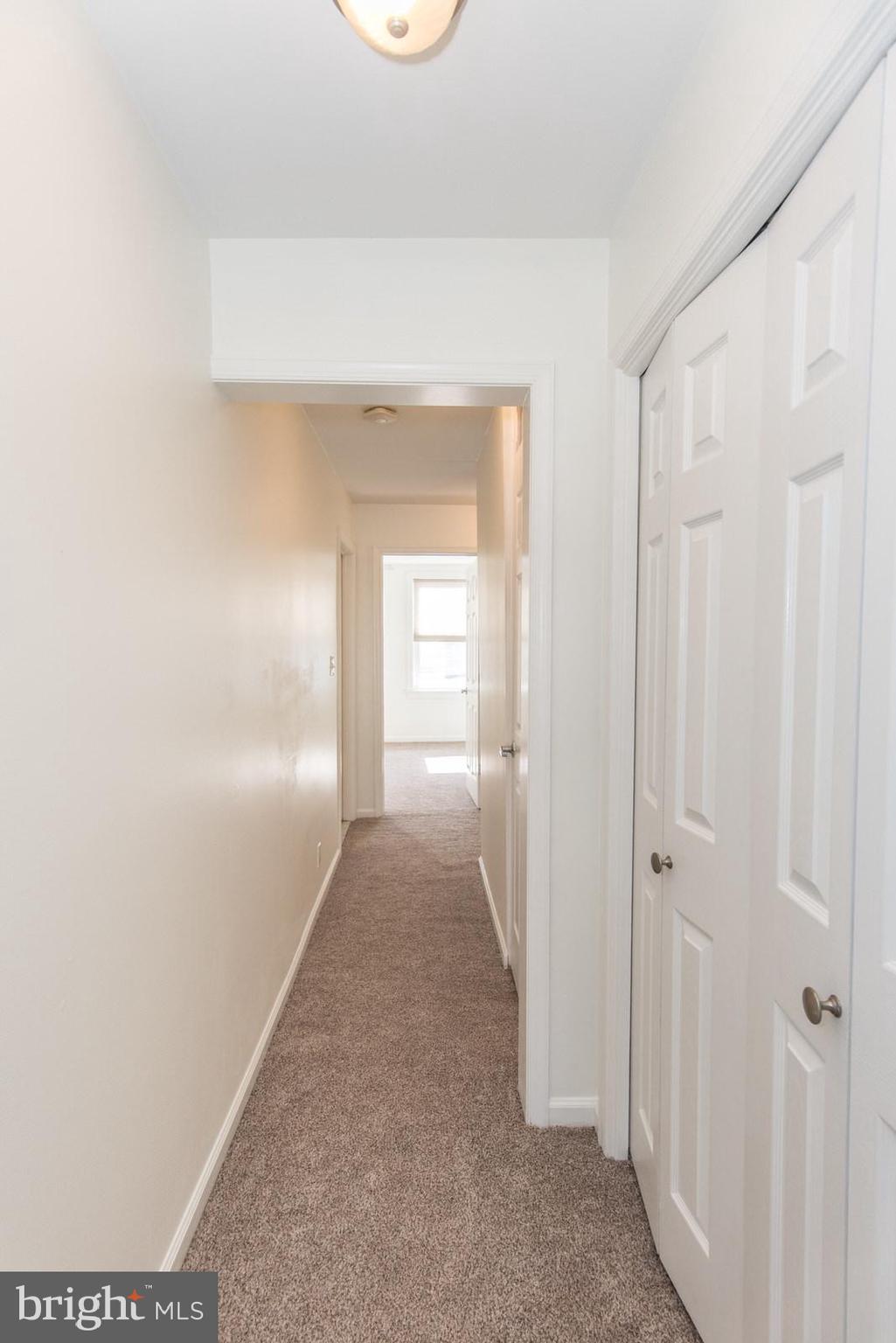 BRIDESBURG - Residential