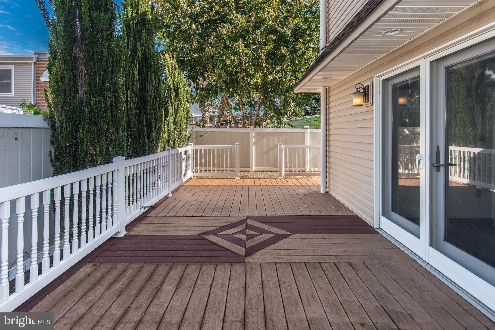 BRIDESBURG - Residential