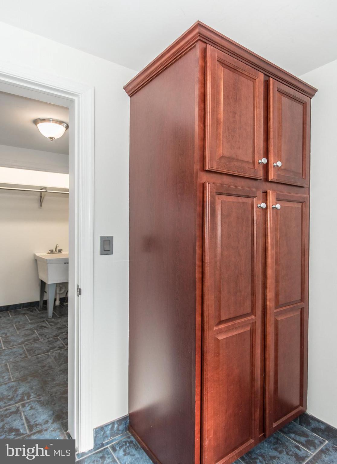 BRIDESBURG - Residential