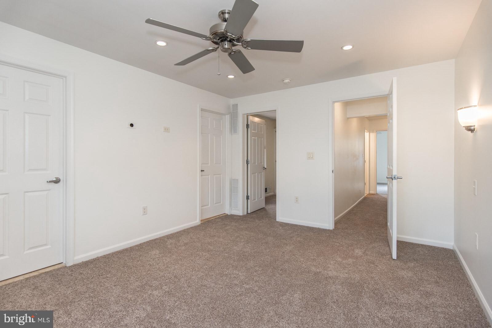 BRIDESBURG - Residential