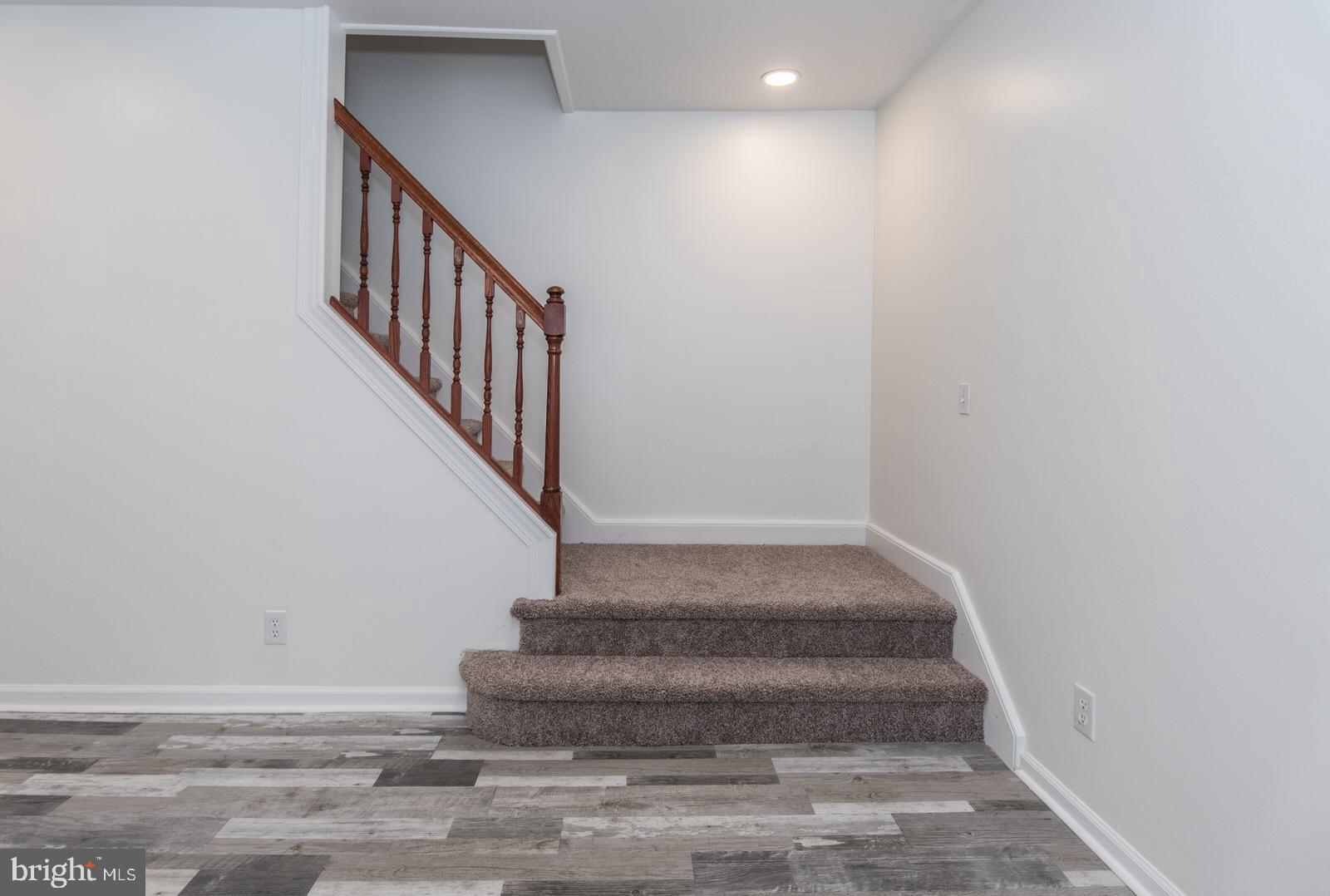 BRIDESBURG - Residential