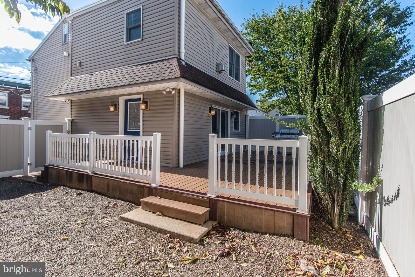 BRIDESBURG - Residential