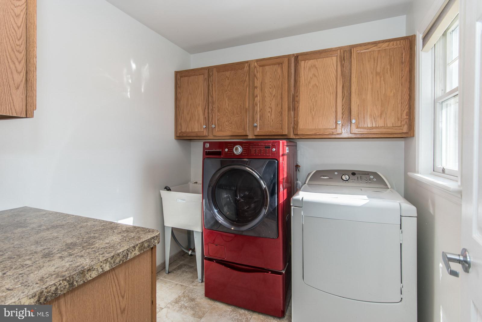 BRIDESBURG - Residential