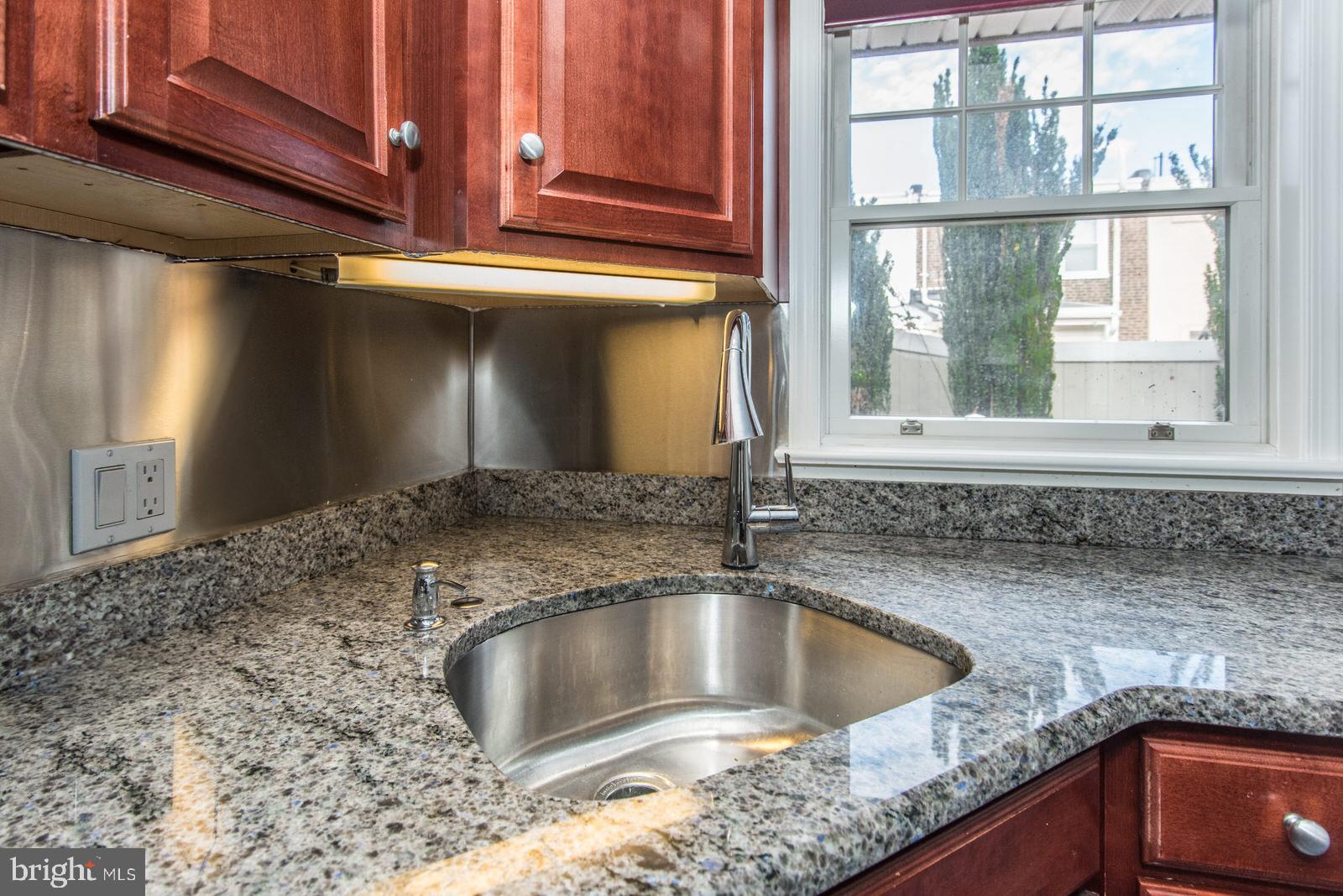 BRIDESBURG - Residential