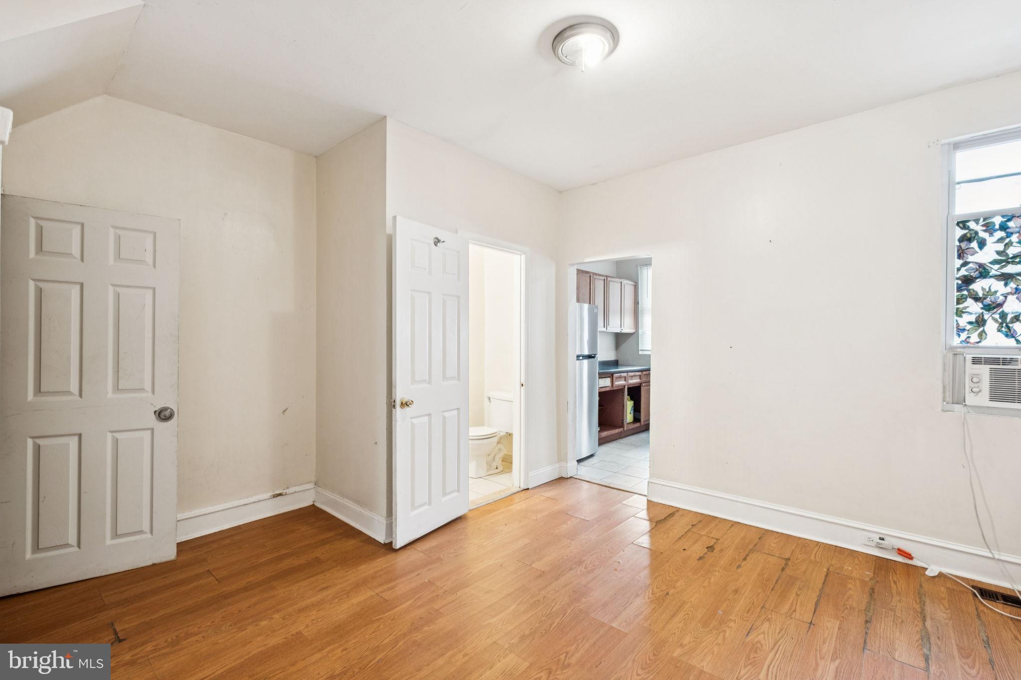 875 GRANITE STREET