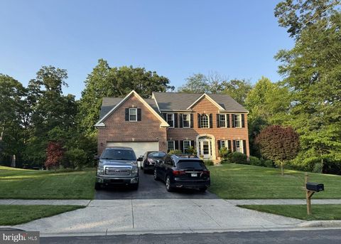 5720 HUCKBURN COURT LAUREL MD 20707