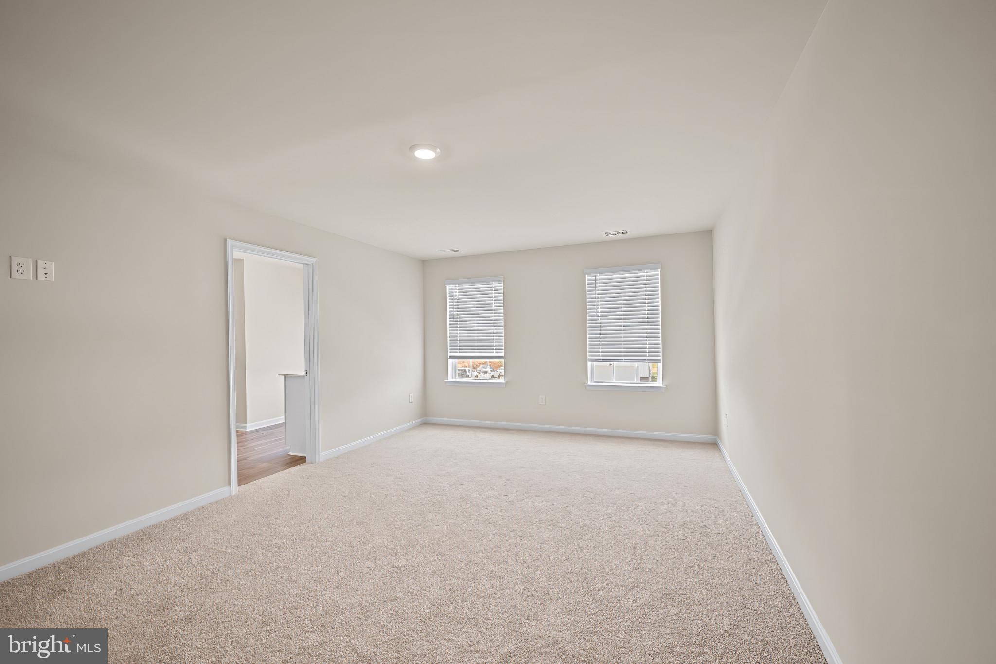 RED HILL - Residential