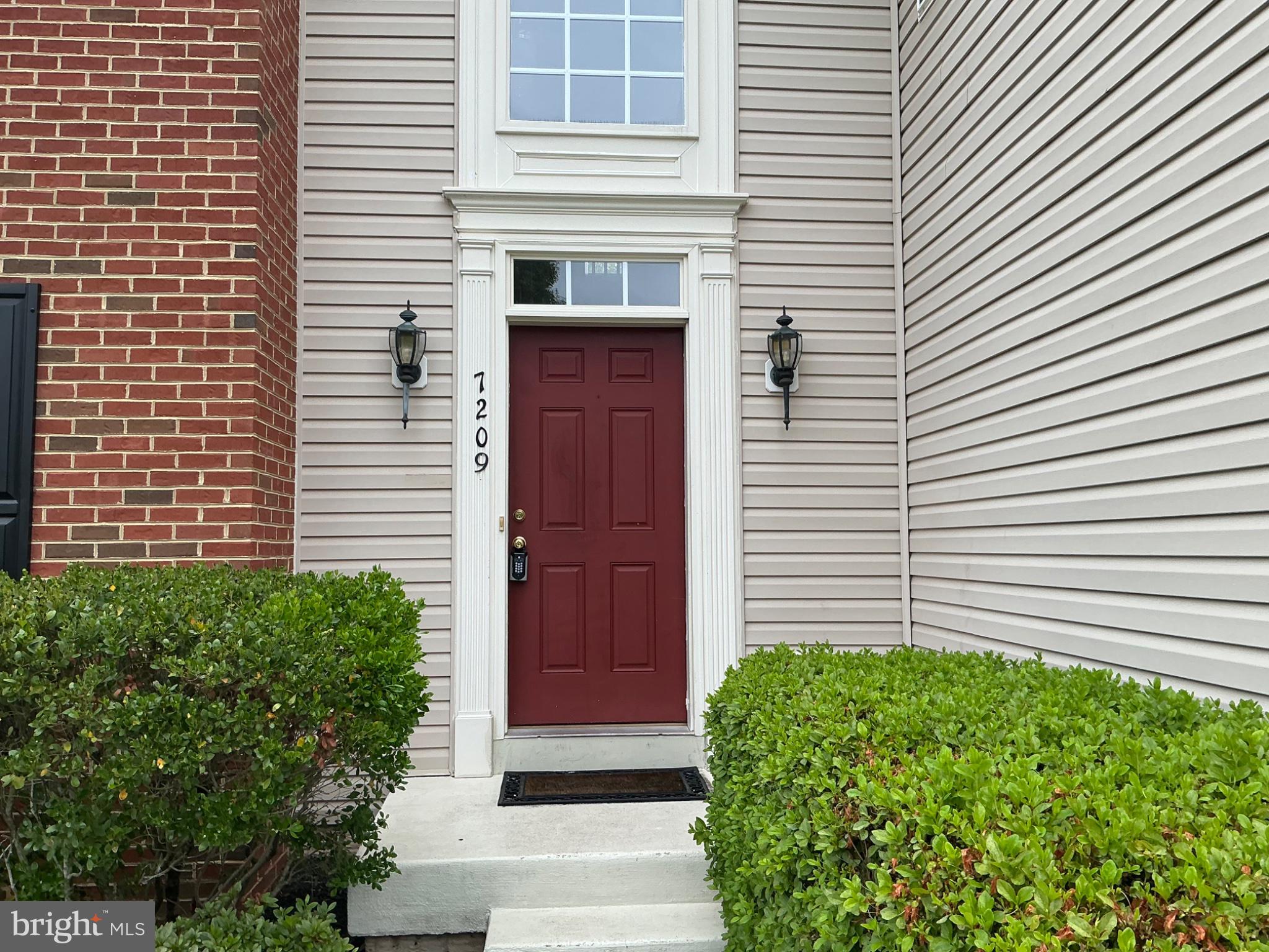 SOMERSET - Residential