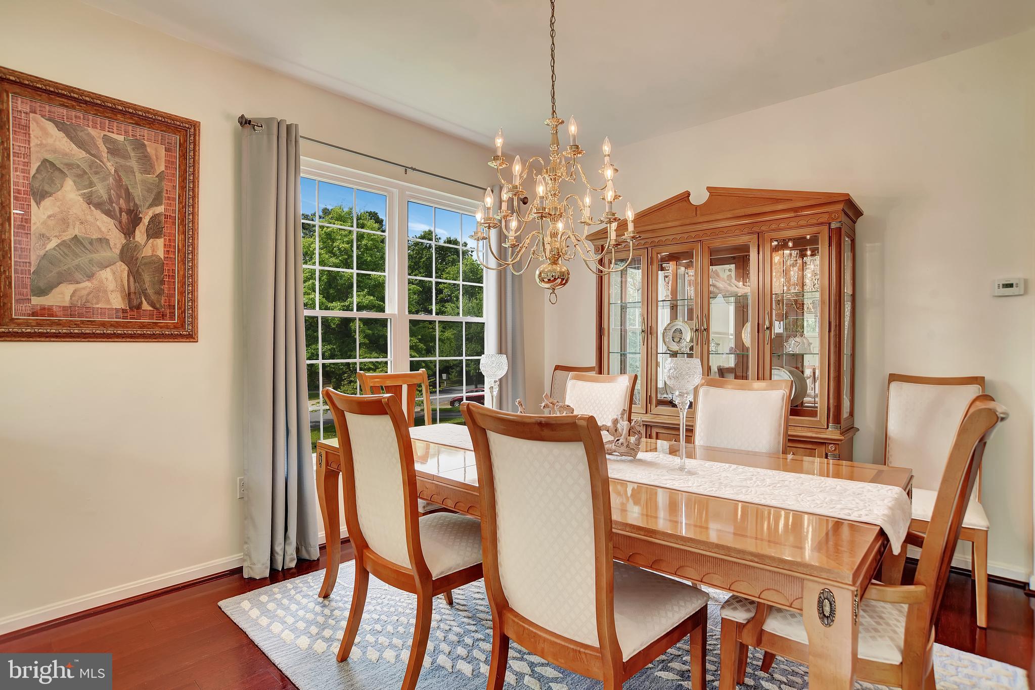 NORTHRIDGE - Residential