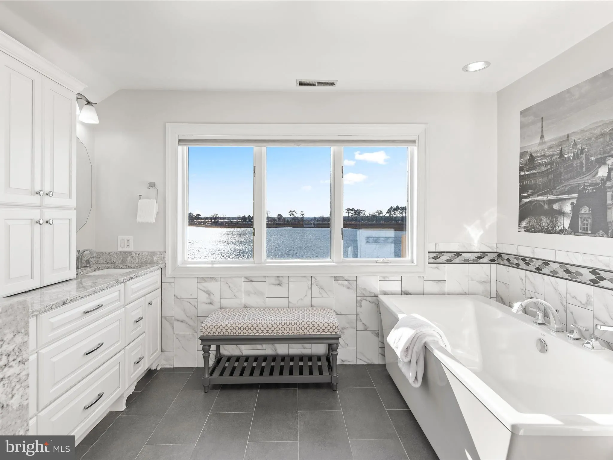 Rehoboth Beach, Delaware 19971, United States, 4 Bedrooms Bedrooms, ,5 BathroomsBathrooms,Residential,Active,178864