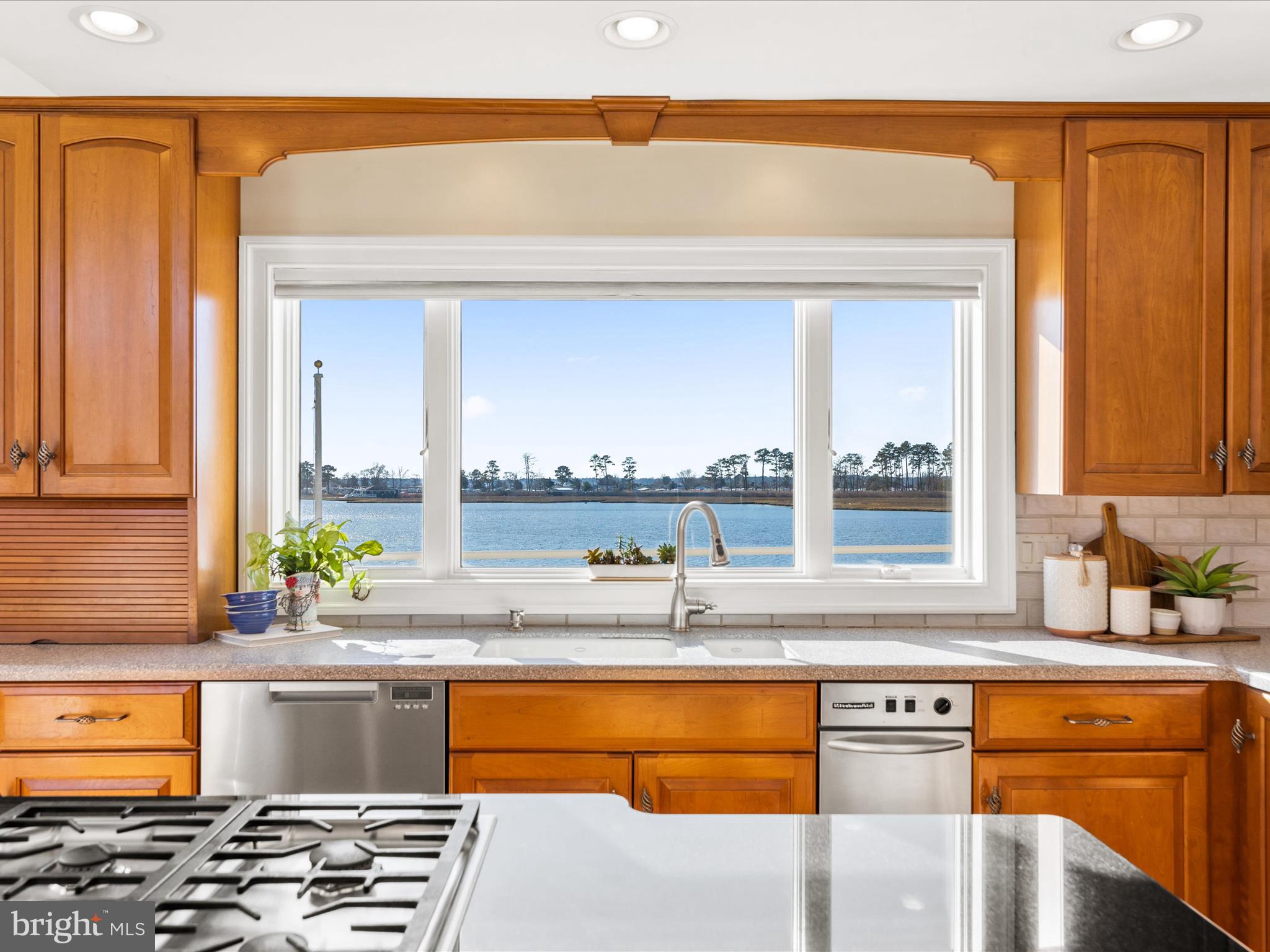 REHOBOTH BEACH YACHT AND CC - Residential