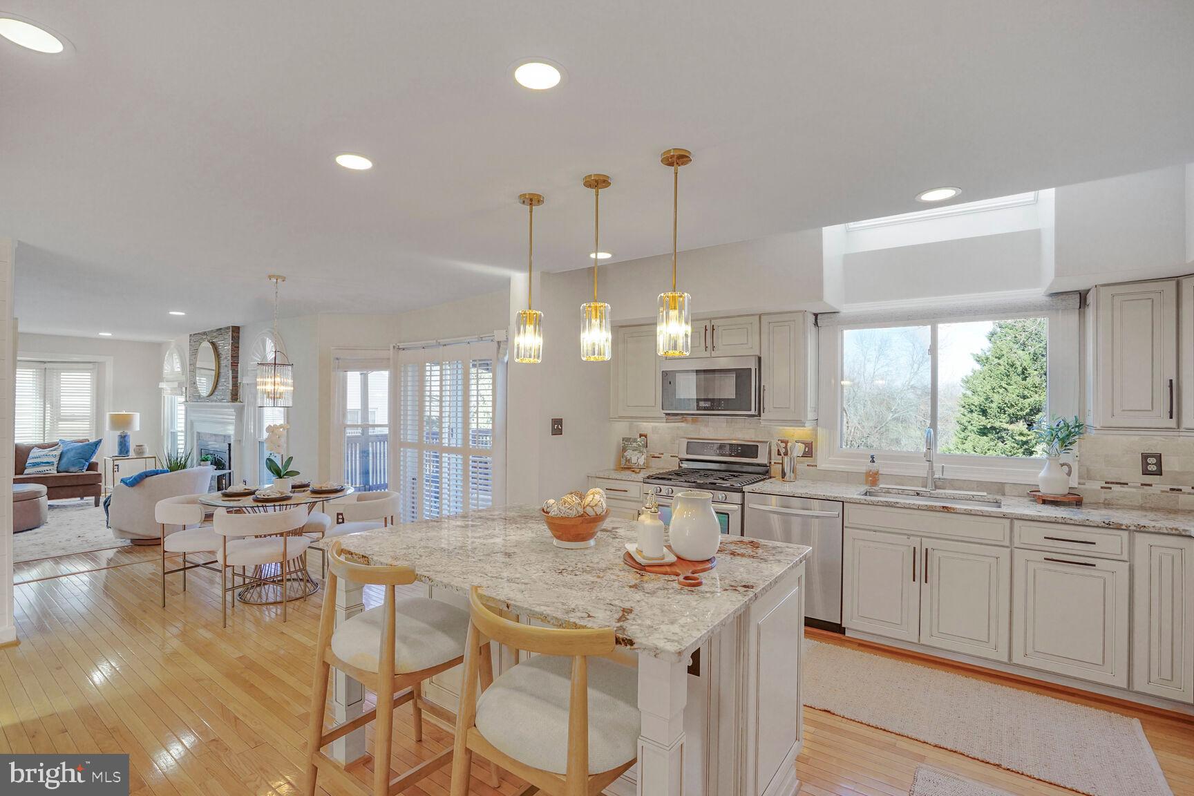 CENTRE RIDGE - Residential