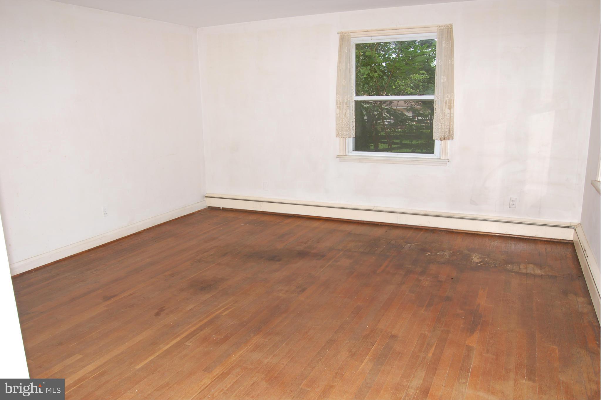 RUXTON/RIDERWOOD - Residential