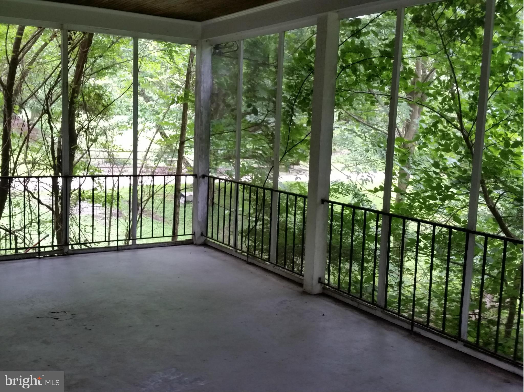 RUXTON/RIDERWOOD - Residential