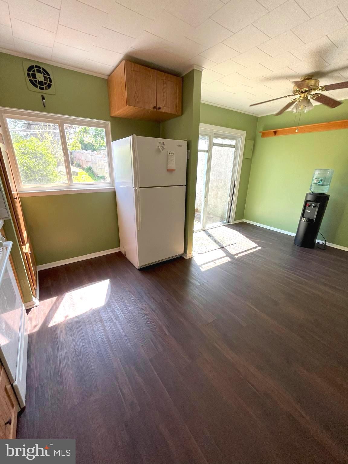 PARKWOOD - Residential