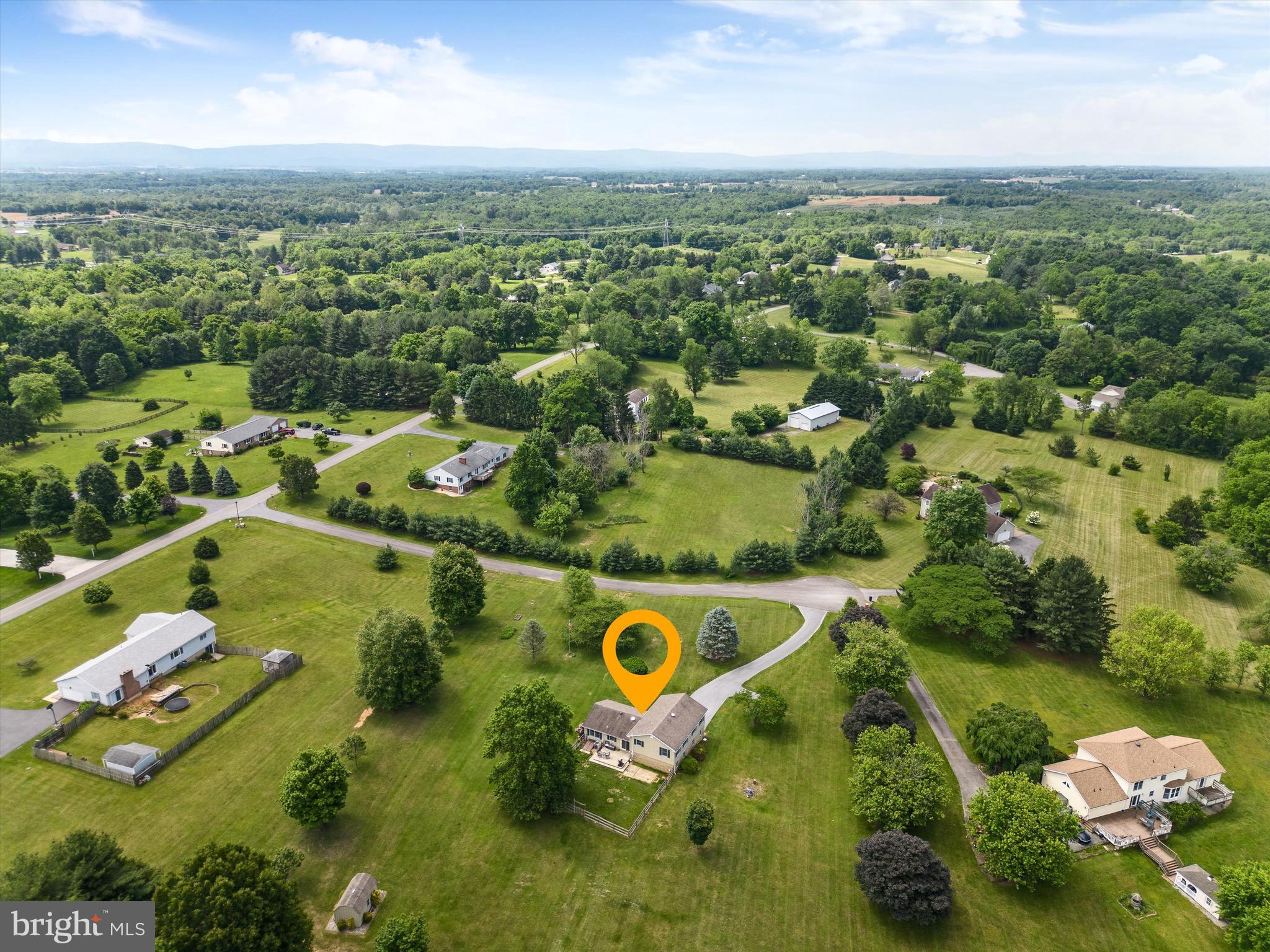 PEMBROKE GROVE - Residential